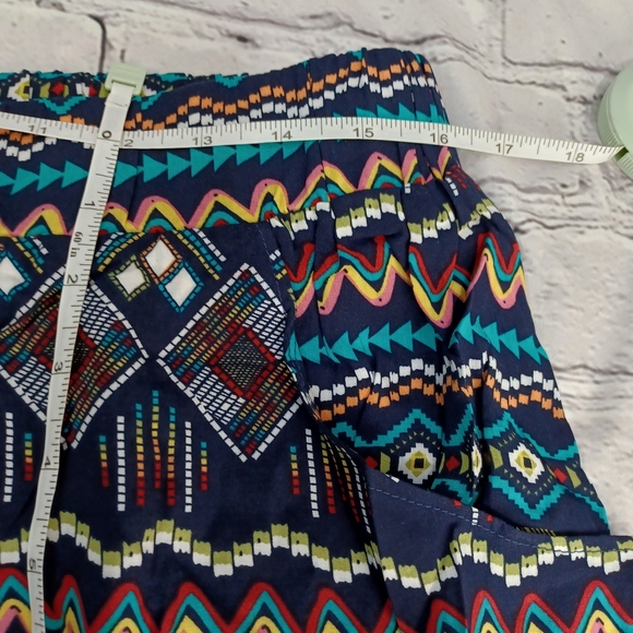 Grace & Lace Boho Print‎ Drawstring Shorts - NWT - Size XL - Picture 7 of 10